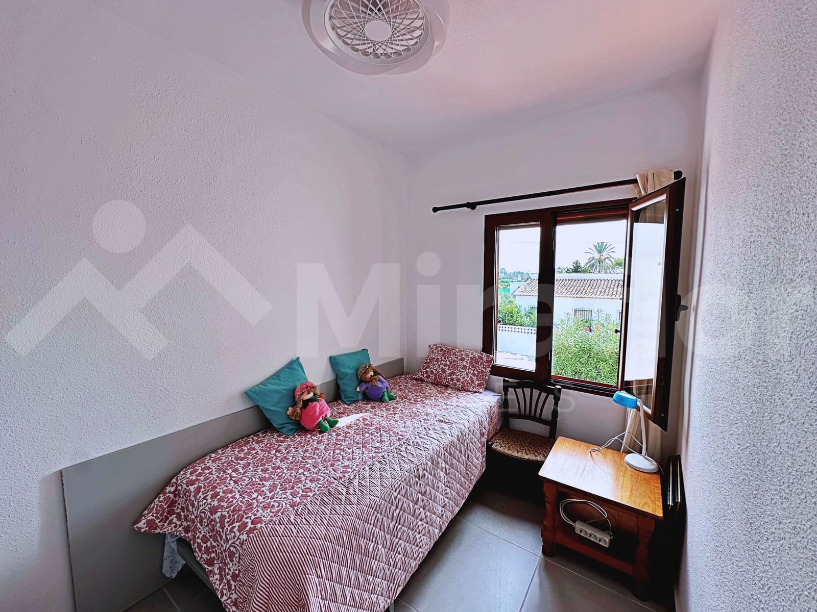 3 soveværelse Rækkehus til salg i Denia med swimmingpool garage - € 360.000 (Ref: 10136715)