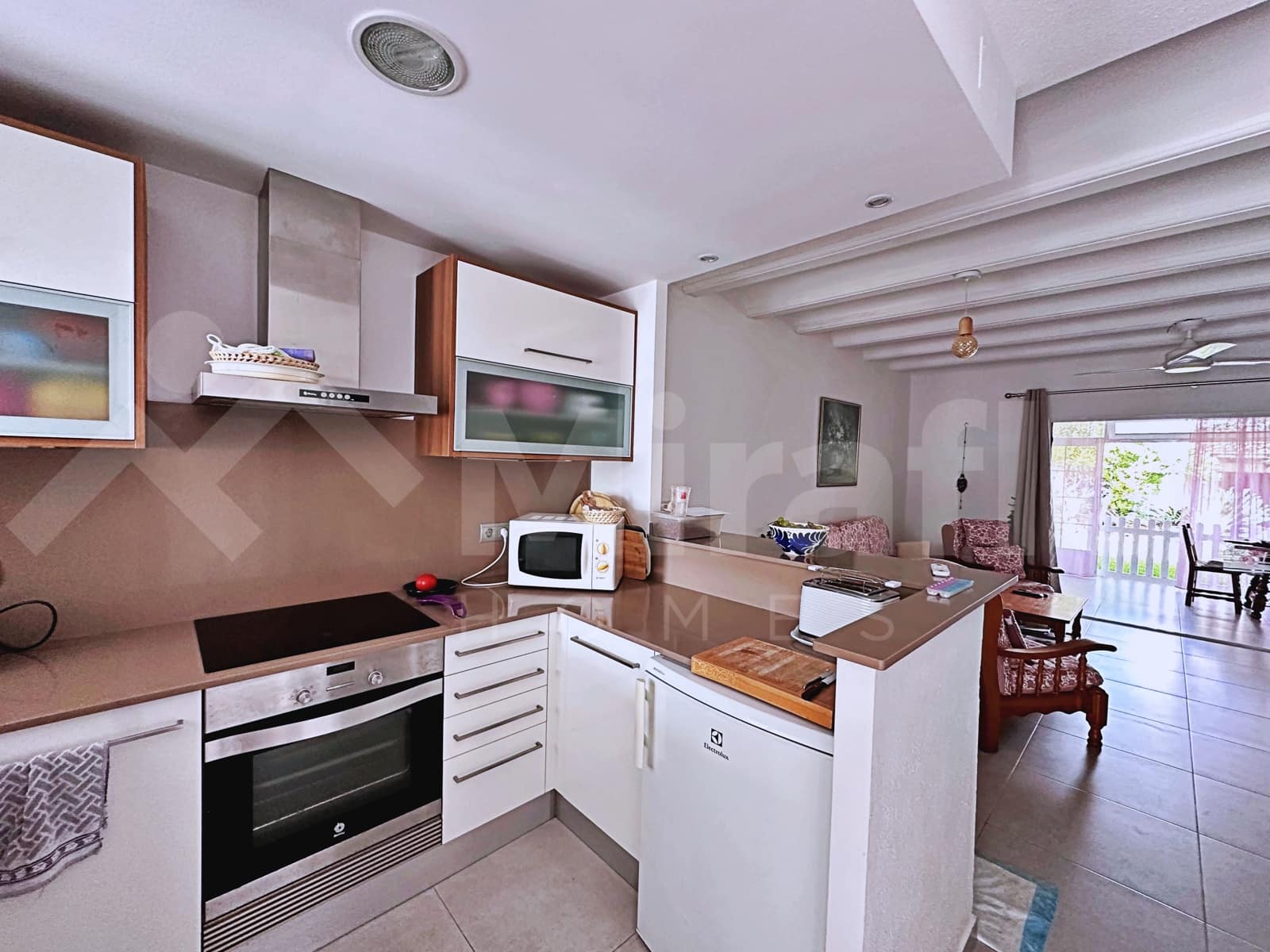 3 soveværelse Rækkehus til salg i Denia med swimmingpool garage - € 360.000 (Ref: 10136715)