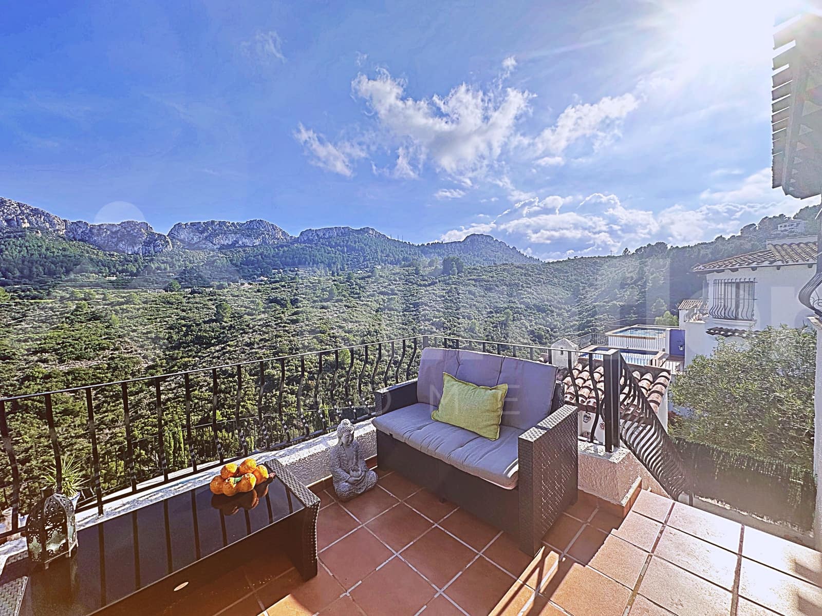 4 bedroom Villa for sale in Denia with pool - € 450,000 (Ref: 10158689)