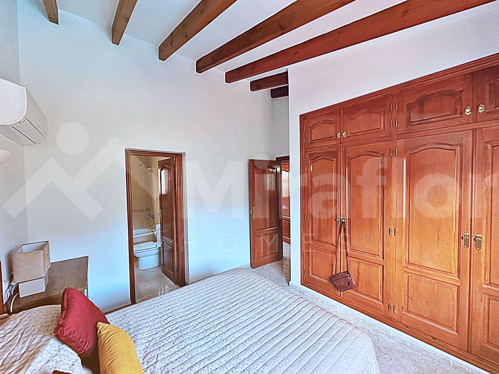 4 bedroom Villa for sale in Denia with pool - € 450,000 (Ref: 10158689)