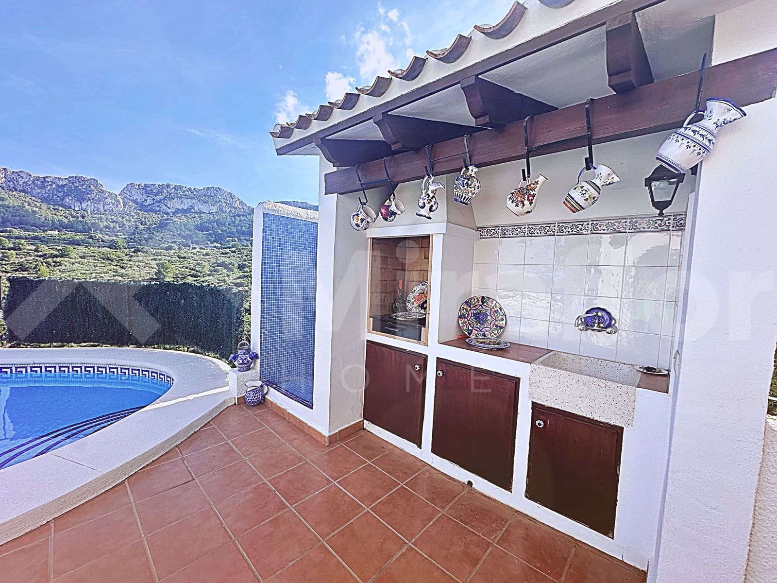 4 bedroom Villa for sale in Denia with pool - € 450,000 (Ref: 10158689)
