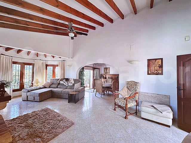 4 bedroom Villa for sale in Dénia with pool - € 450,000 (Ref: 10158689)