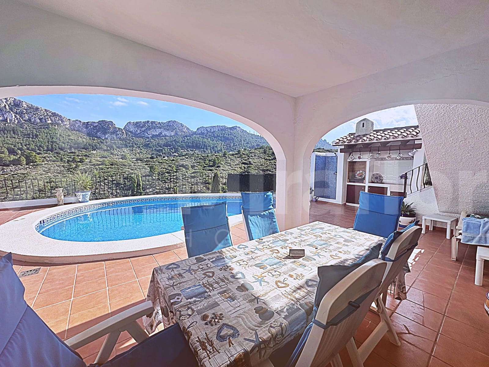 4 bedroom Villa for sale in Denia with pool - € 450,000 (Ref: 10158689)