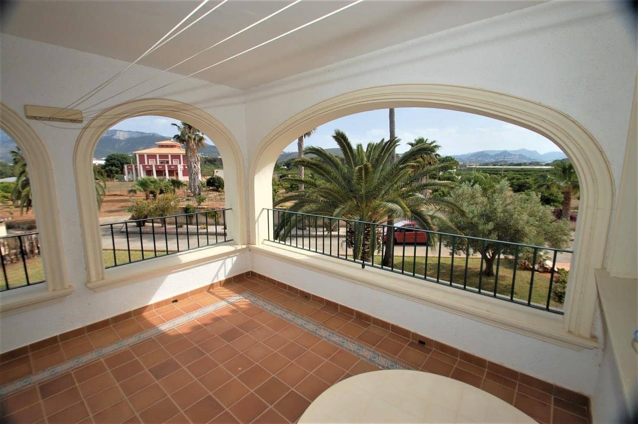 Chalet de 4 habitaciones en Dénia en venta con piscina - 1.300.000 € (Ref: 4119267)