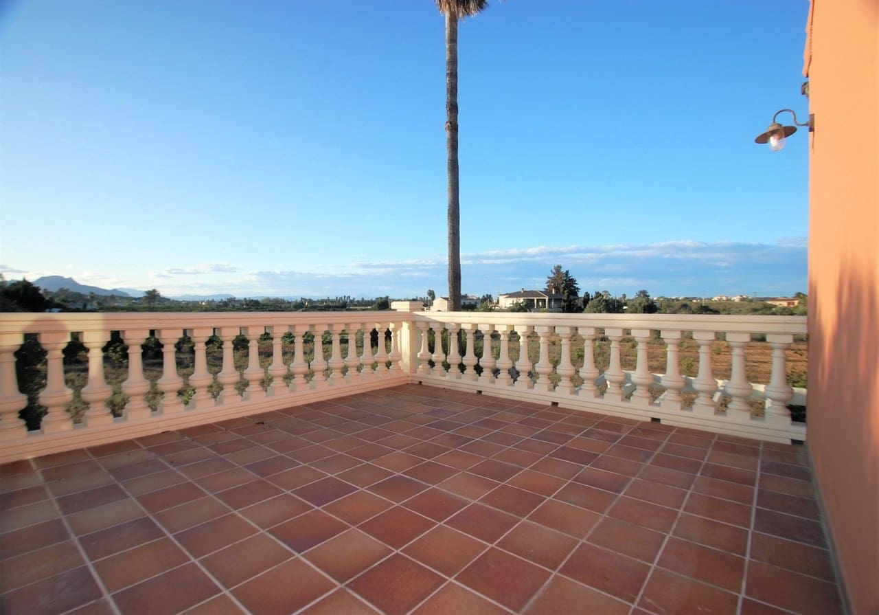 6 sovrum Villa till salu i Denia - 790 000 € (Ref: 4960141)