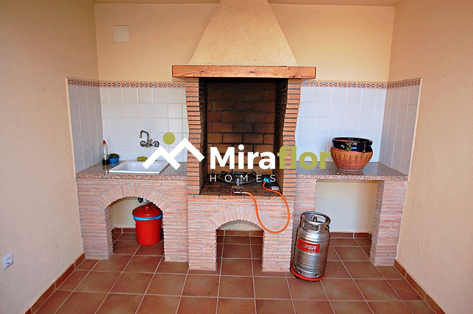 Chalet de 5 habitaciones en Dénia en venta con piscina - 795.000 € (Ref: 5253994)