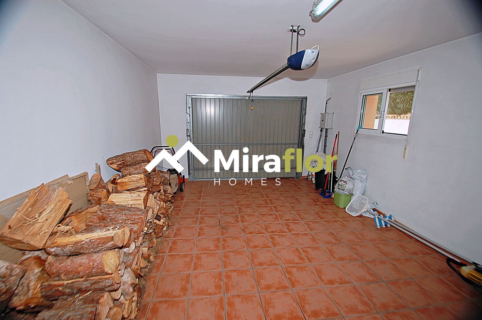 Chalet de 5 habitaciones en Dénia en venta con piscina - 795.000 € (Ref: 5253994)