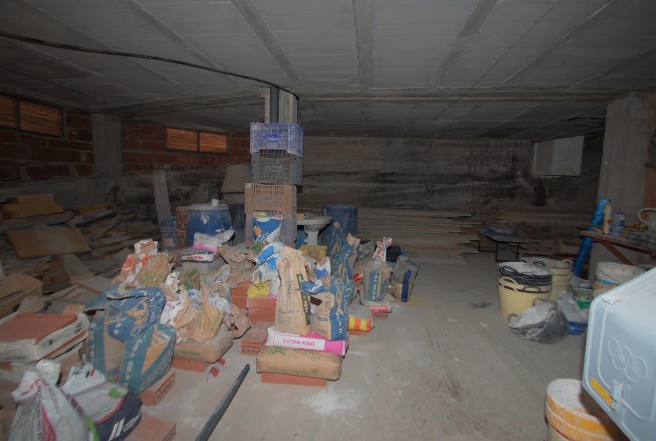 Kommersiell til salgs i Pego - € 130 000 (Ref: 5808118)