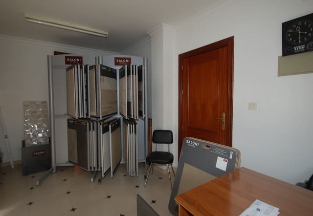 Yritys myytävänä paikassa Pego - 130 000 € (Ref: 5808118)