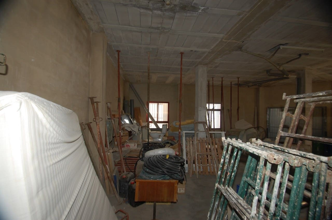 Entreprise à vendre à Pego - 130 000 € (Ref: 5808118)