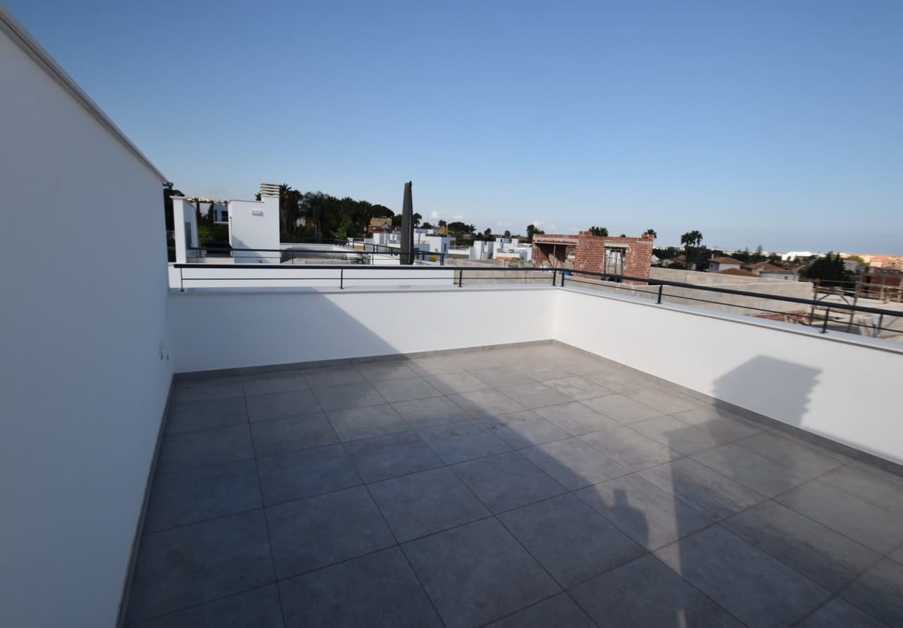 3 sypialnia Dom szeregowy na sprzedaż w Denia z basenem - 431 000 € (Ref: 6011580)