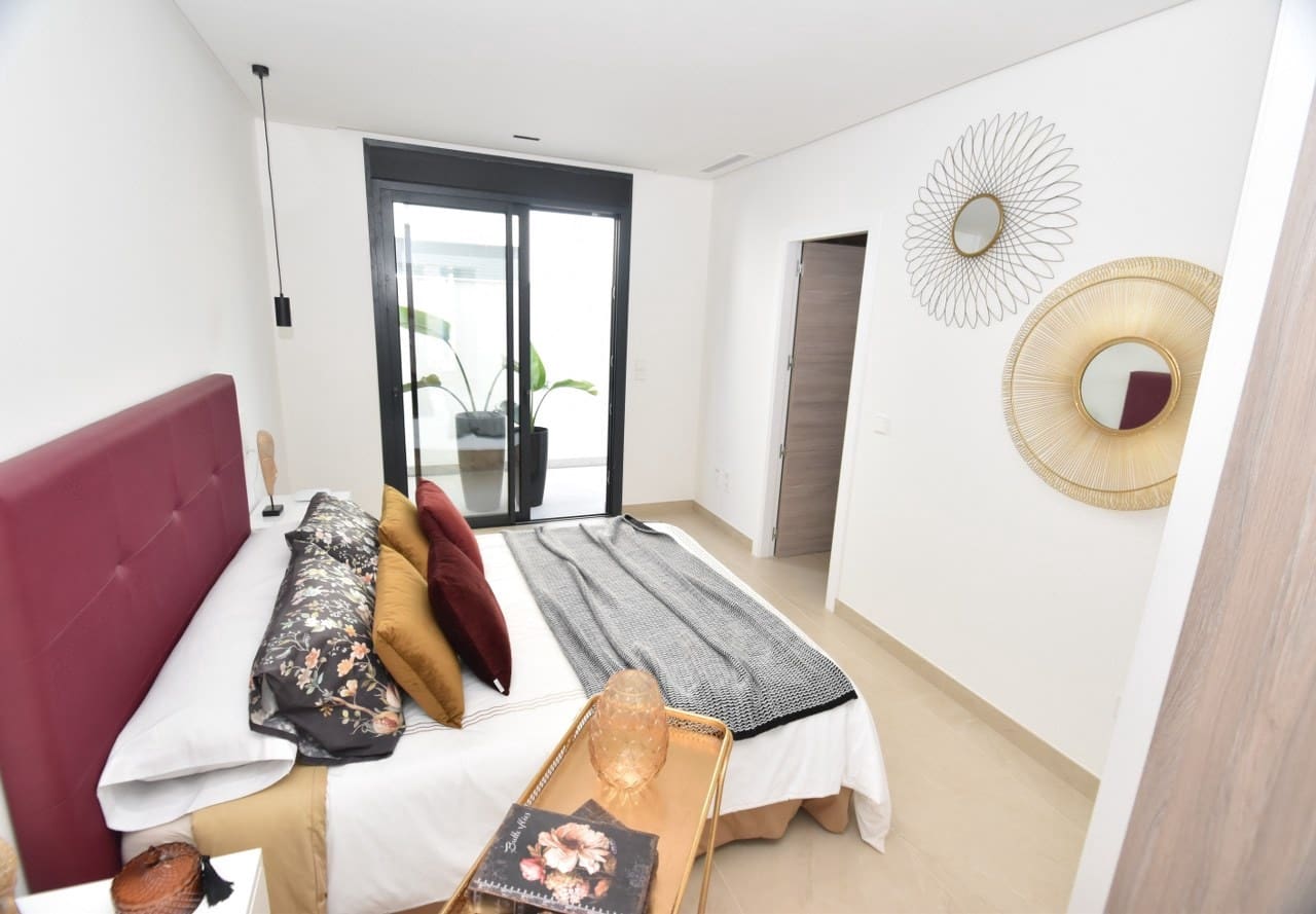 3 sypialnia Dom szeregowy na sprzedaż w Denia z basenem - 431 000 € (Ref: 6011580)