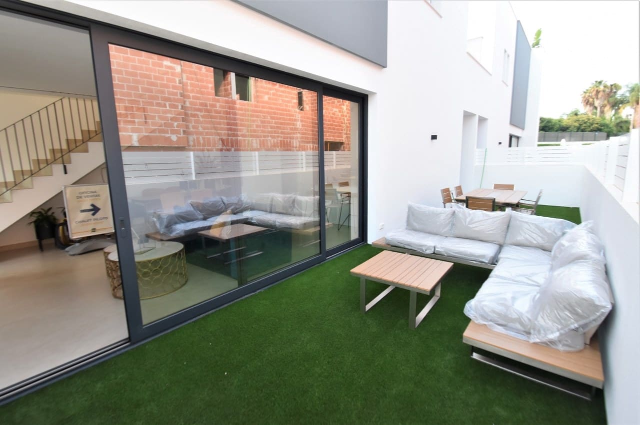 3 sypialnia Dom szeregowy na sprzedaż w Denia z basenem - 431 000 € (Ref: 6011580)