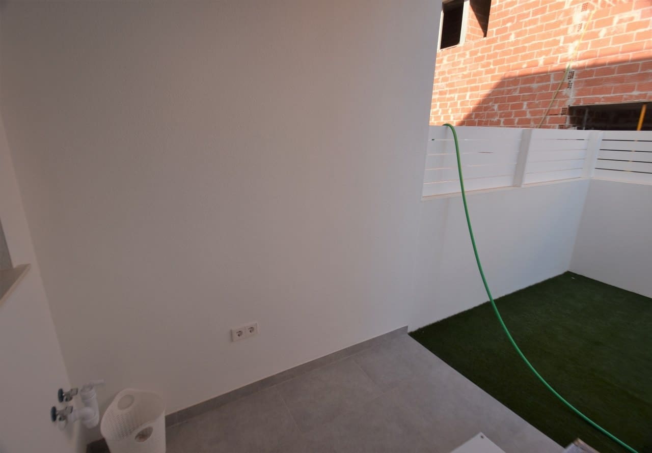 3 sypialnia Dom szeregowy na sprzedaż w Denia z basenem - 431 000 € (Ref: 6011580)