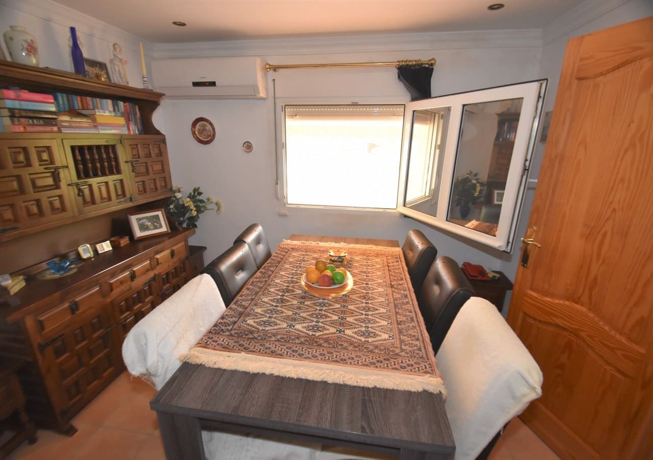 5 Zimmer Villa zu verkaufen in Els Poblets mit Pool - 765.000 € (Ref: 6144697)