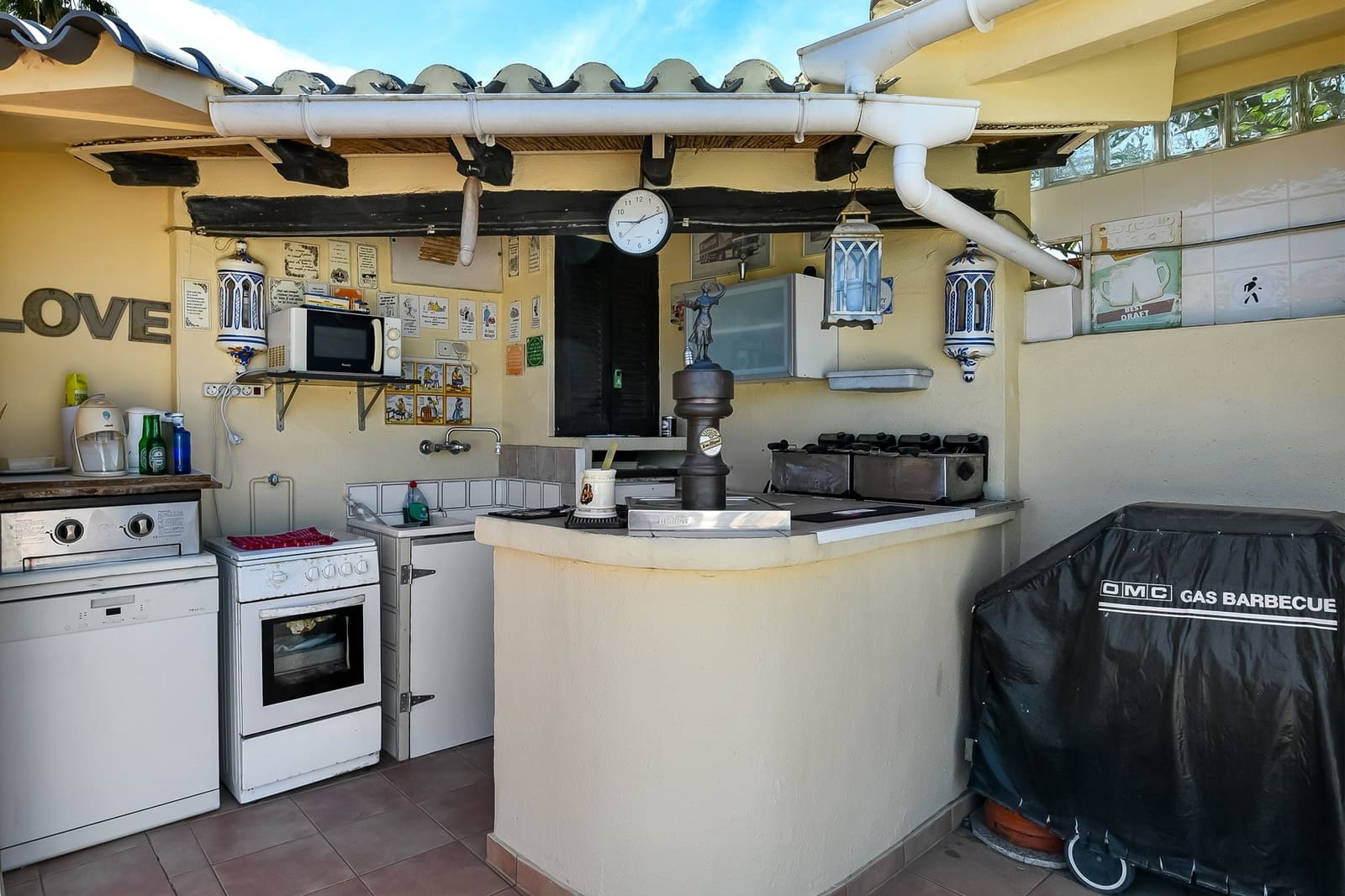 5 Zimmer Villa zu verkaufen in Els Poblets mit Pool - 765.000 € (Ref: 6144697)