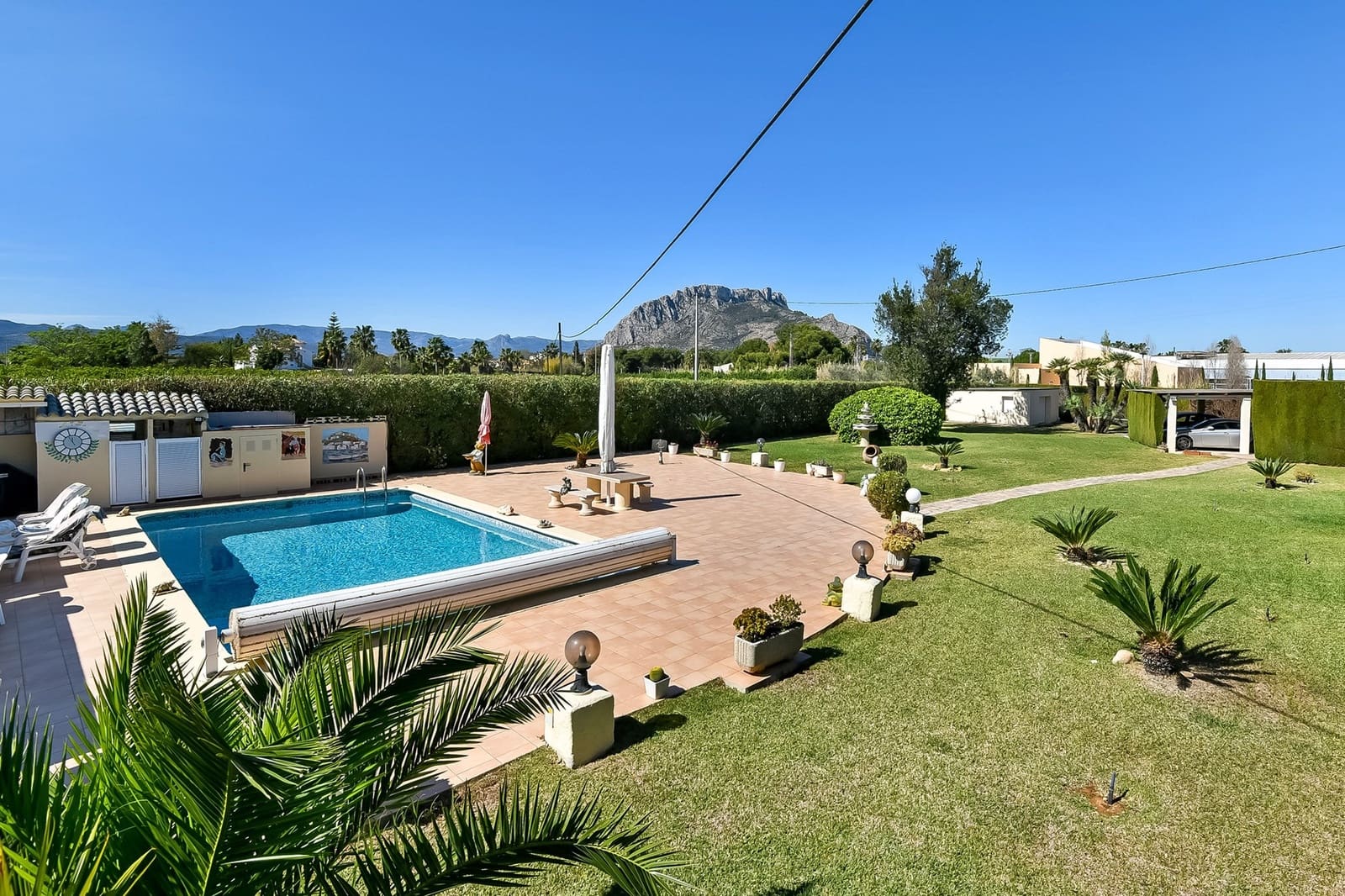 5 Zimmer Villa zu verkaufen in Els Poblets mit Pool - 765.000 € (Ref: 6144697)