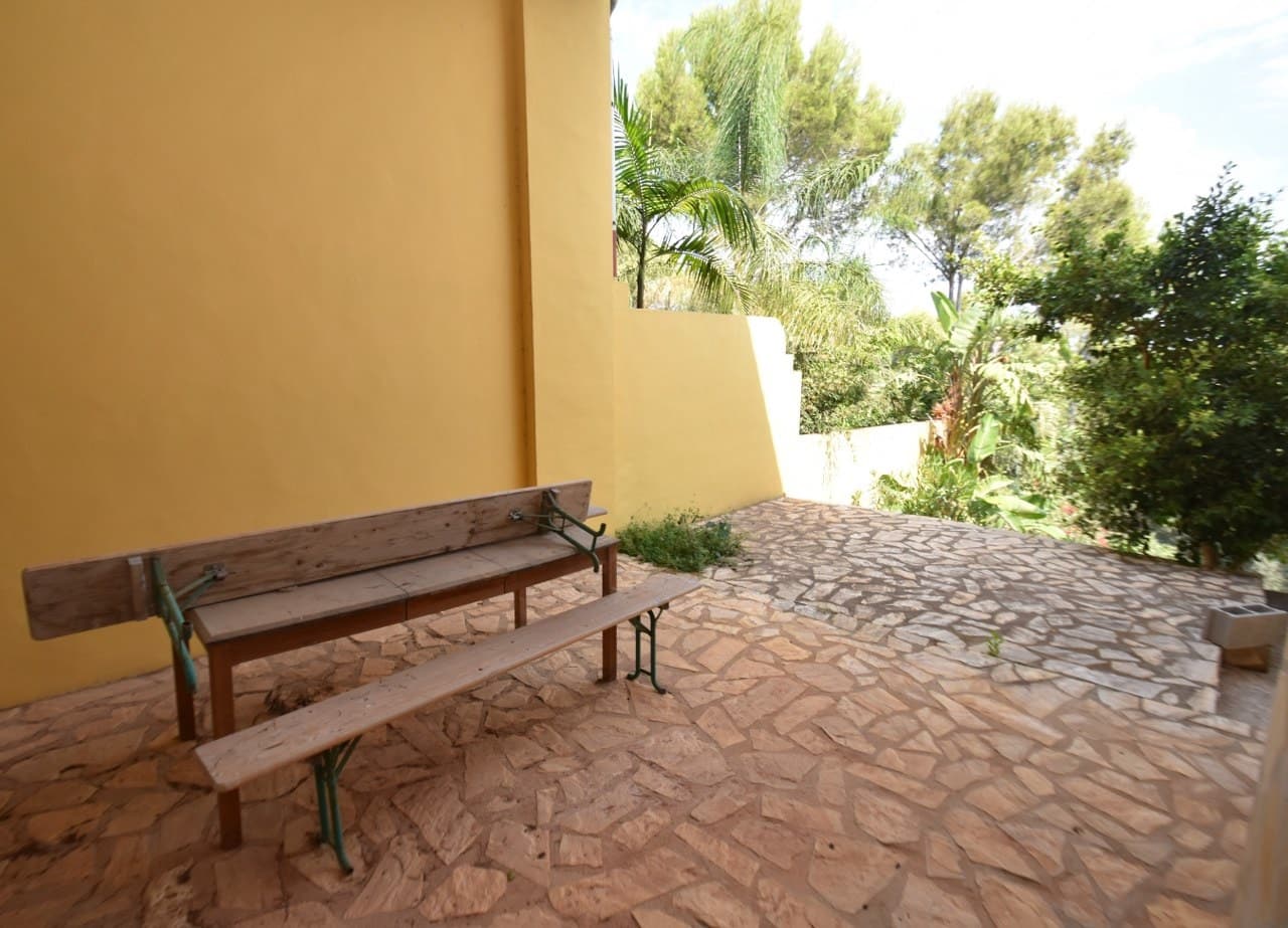 3 bedroom Villa for sale in Denia with pool - € 590,000 (Ref: 6250851)