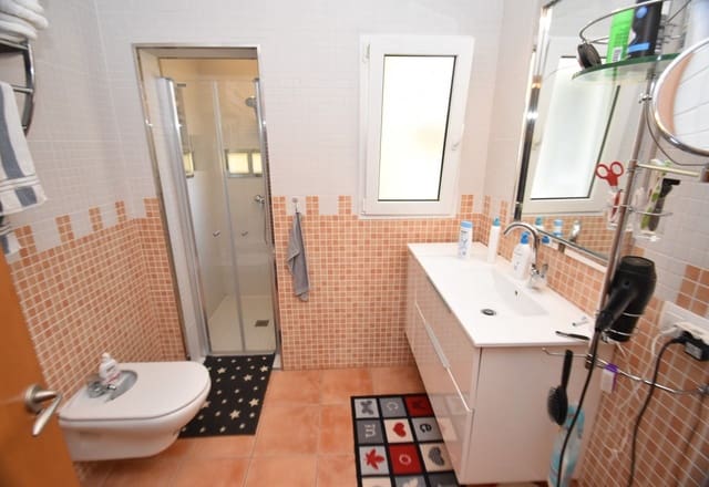 3 bedroom Villa for sale in Dénia with pool - € 590,000 (Ref: 6250851)