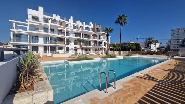 2 bedroom Apartment for sale in Dénia with pool - € 449,000 (Ref: 6436149)