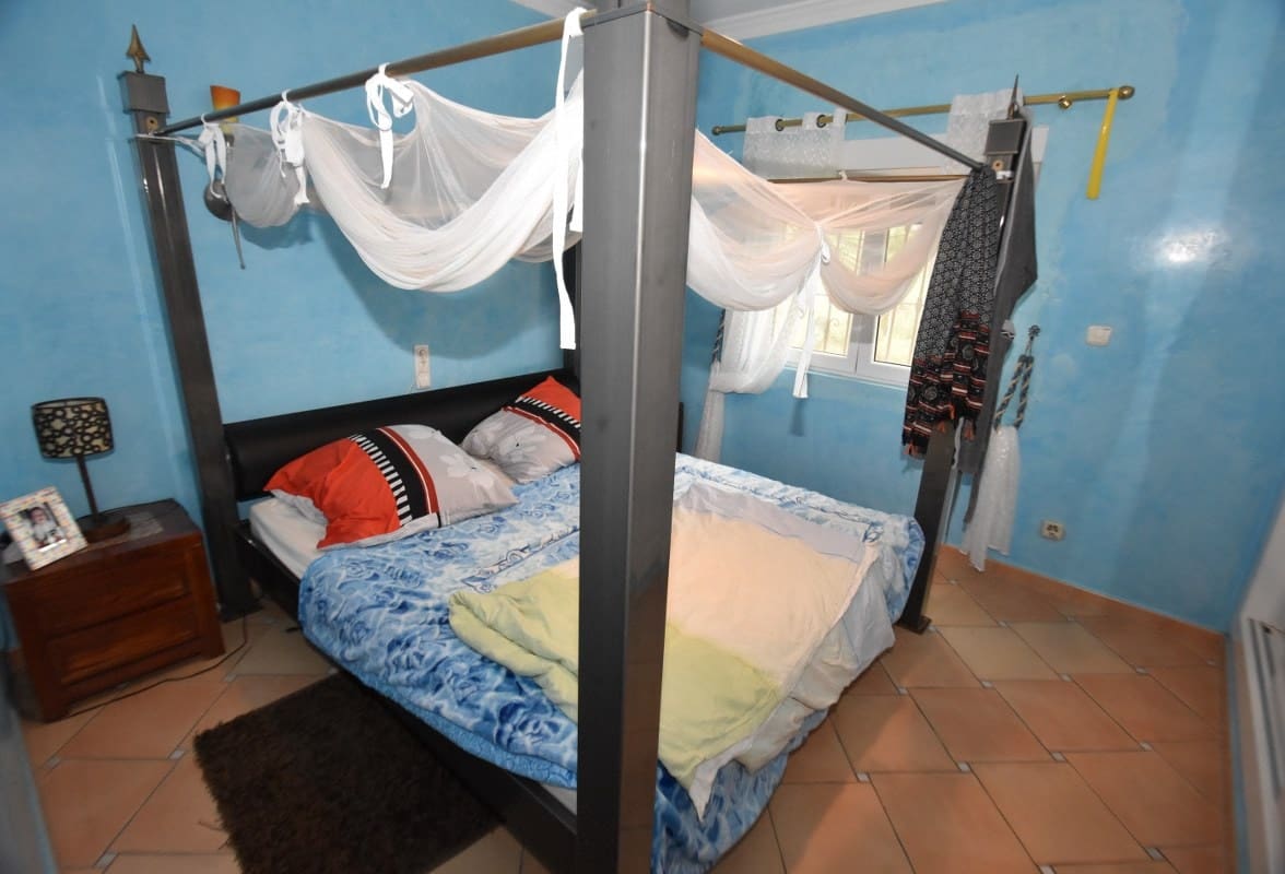 9 bedroom Villa for sale in Denia with pool - € 980,000 (Ref: 6826317)