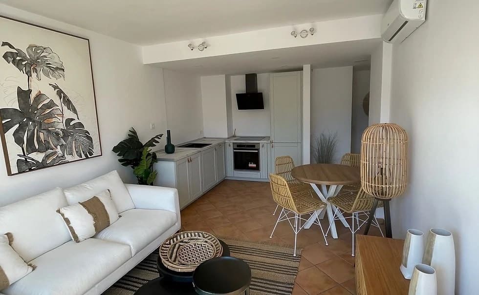 1 Zimmer Apartment zu verkaufen in Denia mit Pool - 249.050 € (Ref: 7386024)