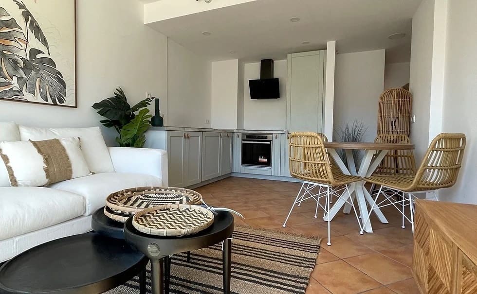 2 bedroom Apartment for sale in Denia with pool - € 381,000 (Ref: 7386024)