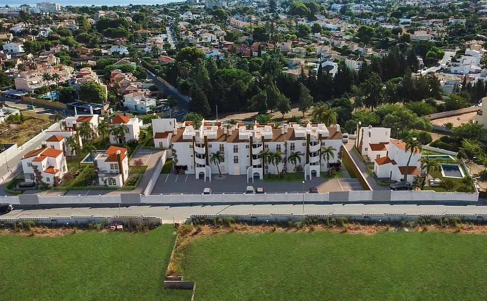 2 bedroom Apartment for sale in Denia with pool - € 381,000 (Ref: 7386024)