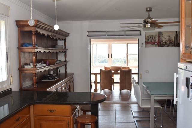 4 soveværelse Villa til salg i Oliva med swimmingpool - € 489.000 (Ref: 7615307)