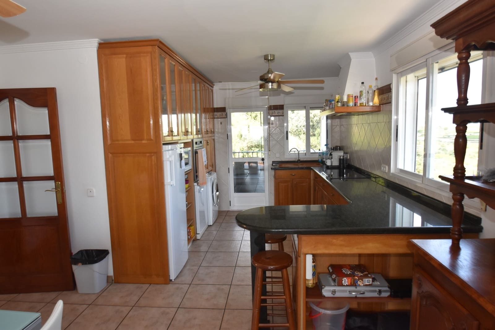 4 soveværelse Villa til salg i Oliva med swimmingpool - € 489.000 (Ref: 7615307)