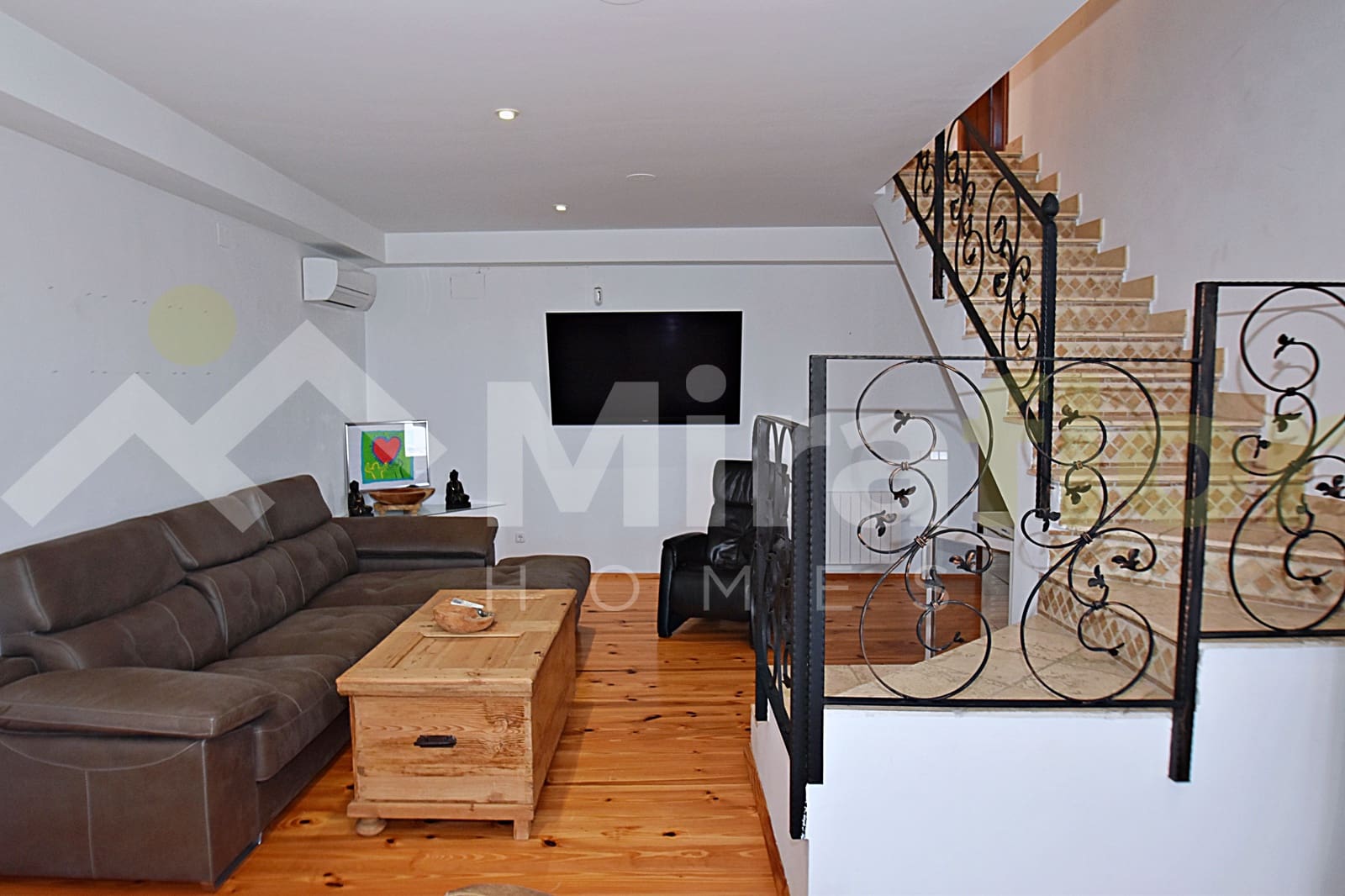 4 bedroom Villa for sale in Oliva with pool - € 495,000 (Ref: 7615307)