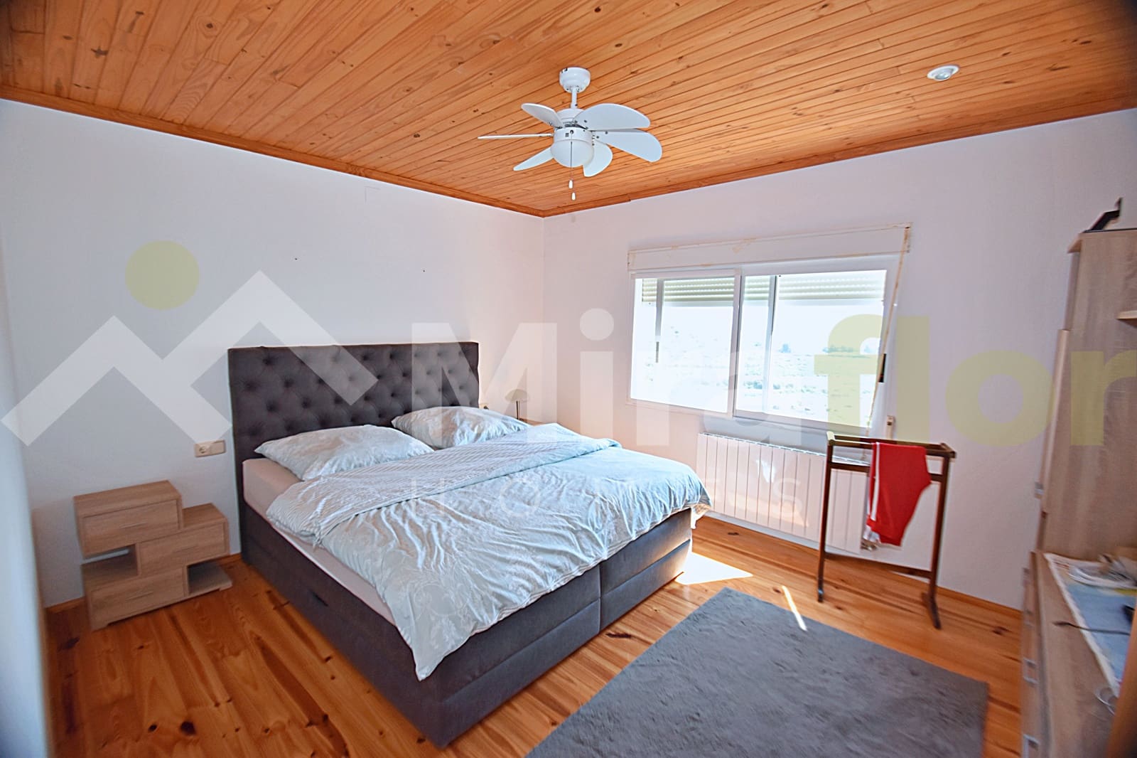 4 bedroom Villa for sale in Oliva with pool - € 495,000 (Ref: 7615307)