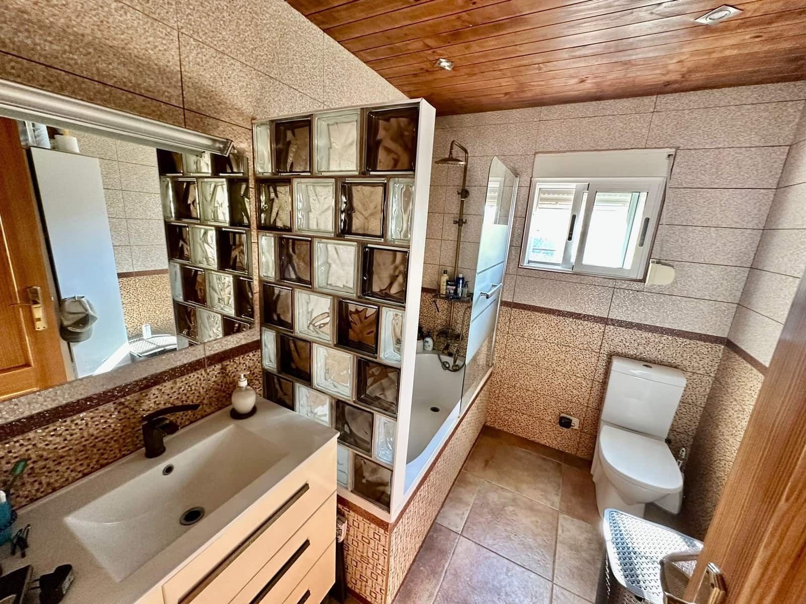 3 soverom Finca/Herregård til salgs i Oliva - € 185 000 (Ref: 7830732)