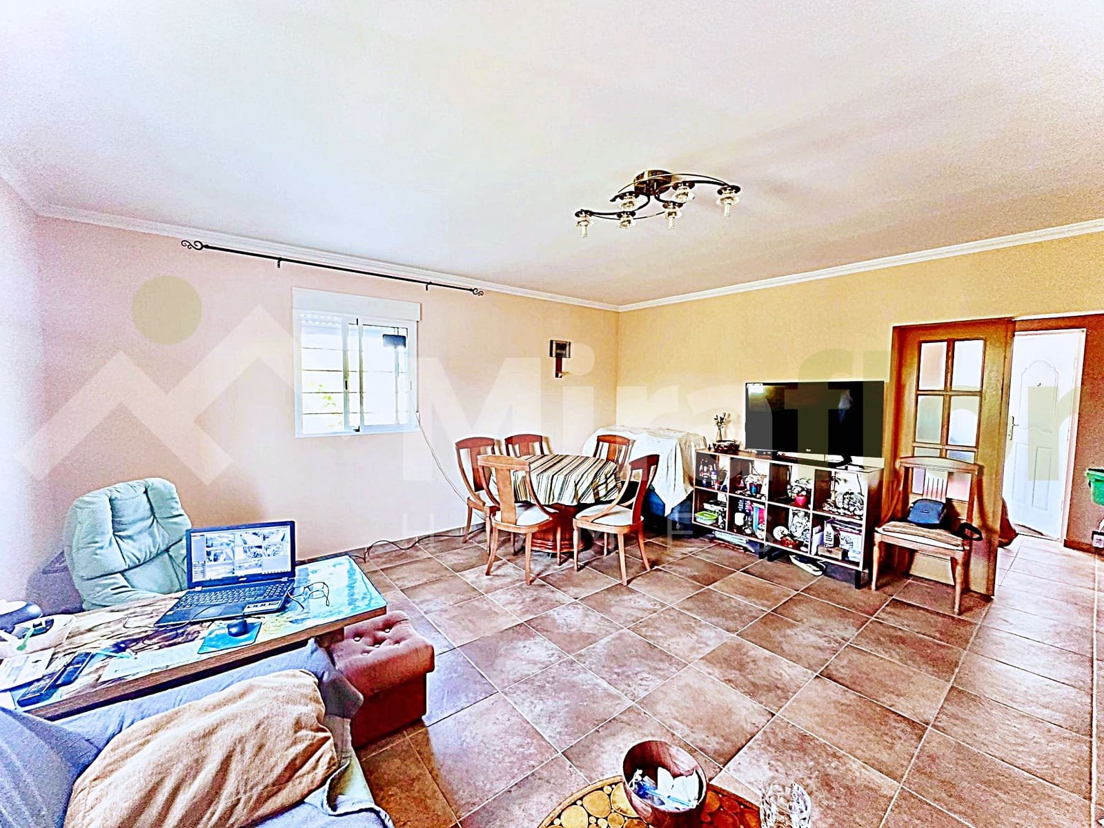 3 slaapkamer Finca/Landhuis te koop in Oliva - € 185.000 (Ref: 7830732)