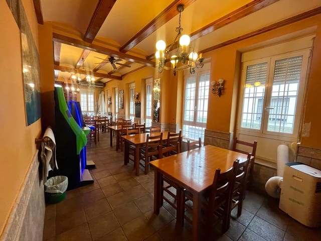 Commerciale in vendita in Els Poblets - 315.000 € (Rif: 8032532)