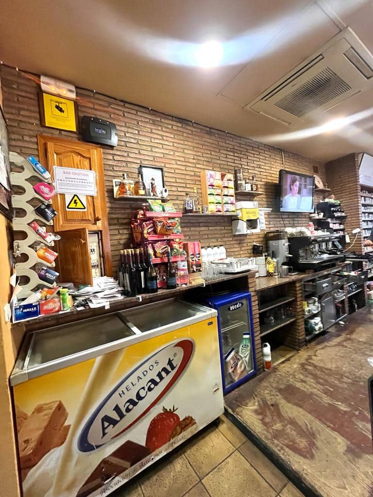 Business for sale in Els Poblets - € 300,000 (Ref: 8032532)