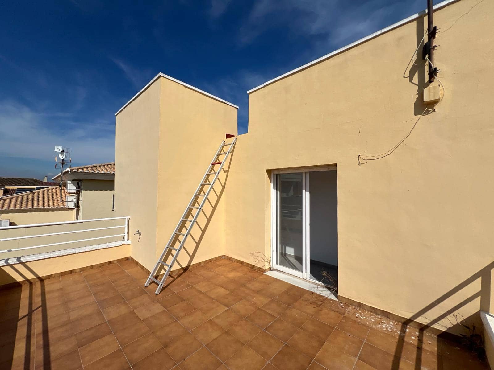 6 slaapkamer Villa te koop in Oliva - € 495.000 (Ref: 8155076)