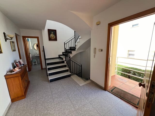 6 slaapkamer Villa te koop in Oliva - € 495.000 (Ref: 8155076)