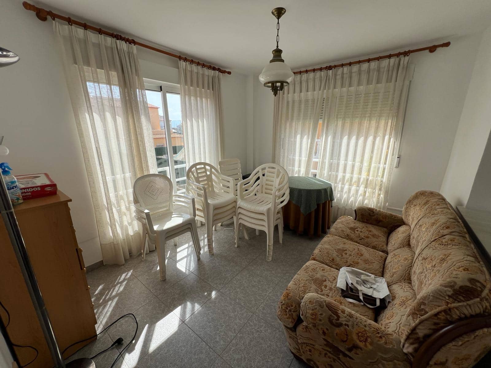 6 bedroom Villa for sale in Oliva - € 495,000 (Ref: 8155076)