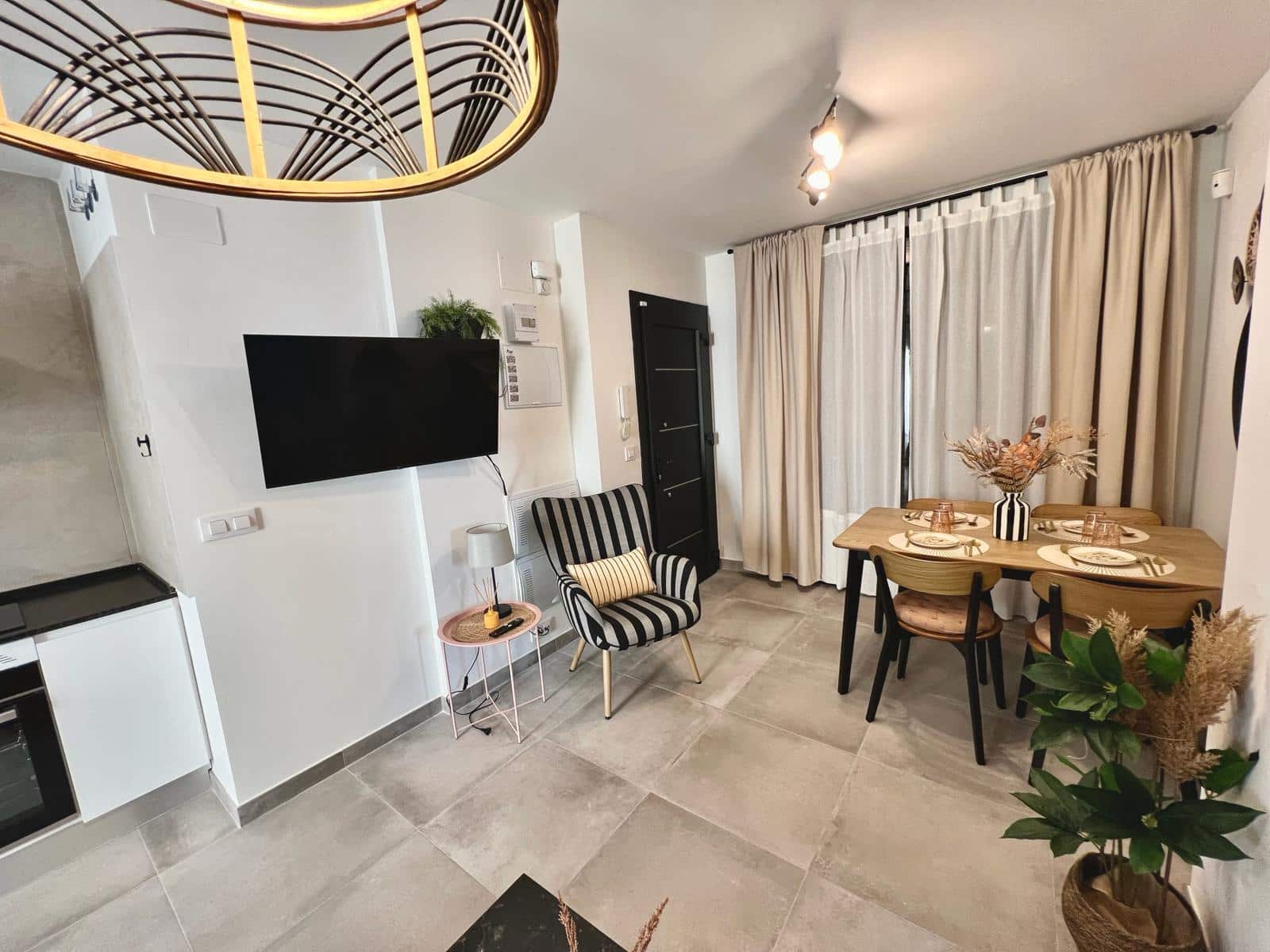 2 soveværelse Lejlighed til salg i Oliva med swimmingpool - € 240.000 (Ref: 8166919)