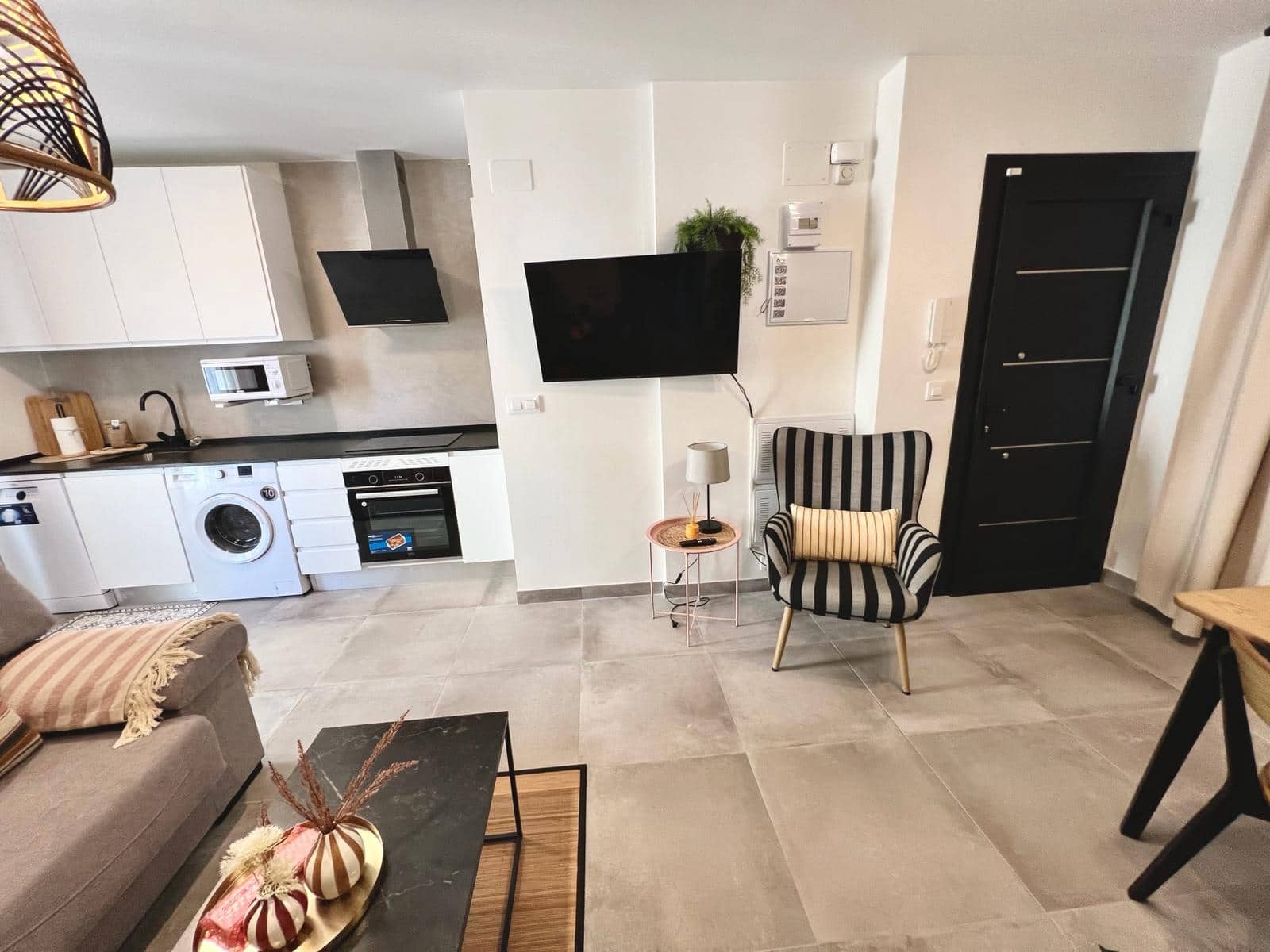 Apartamento de 2 habitaciones en Oliva en venta con piscina - 240.000 € (Ref: 8166919)