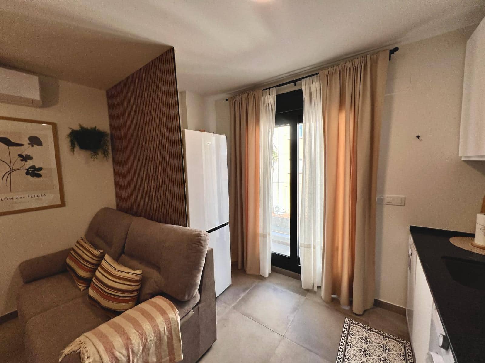 Apartamento de 2 habitaciones en Oliva en venta con piscina - 240.000 € (Ref: 8166919)