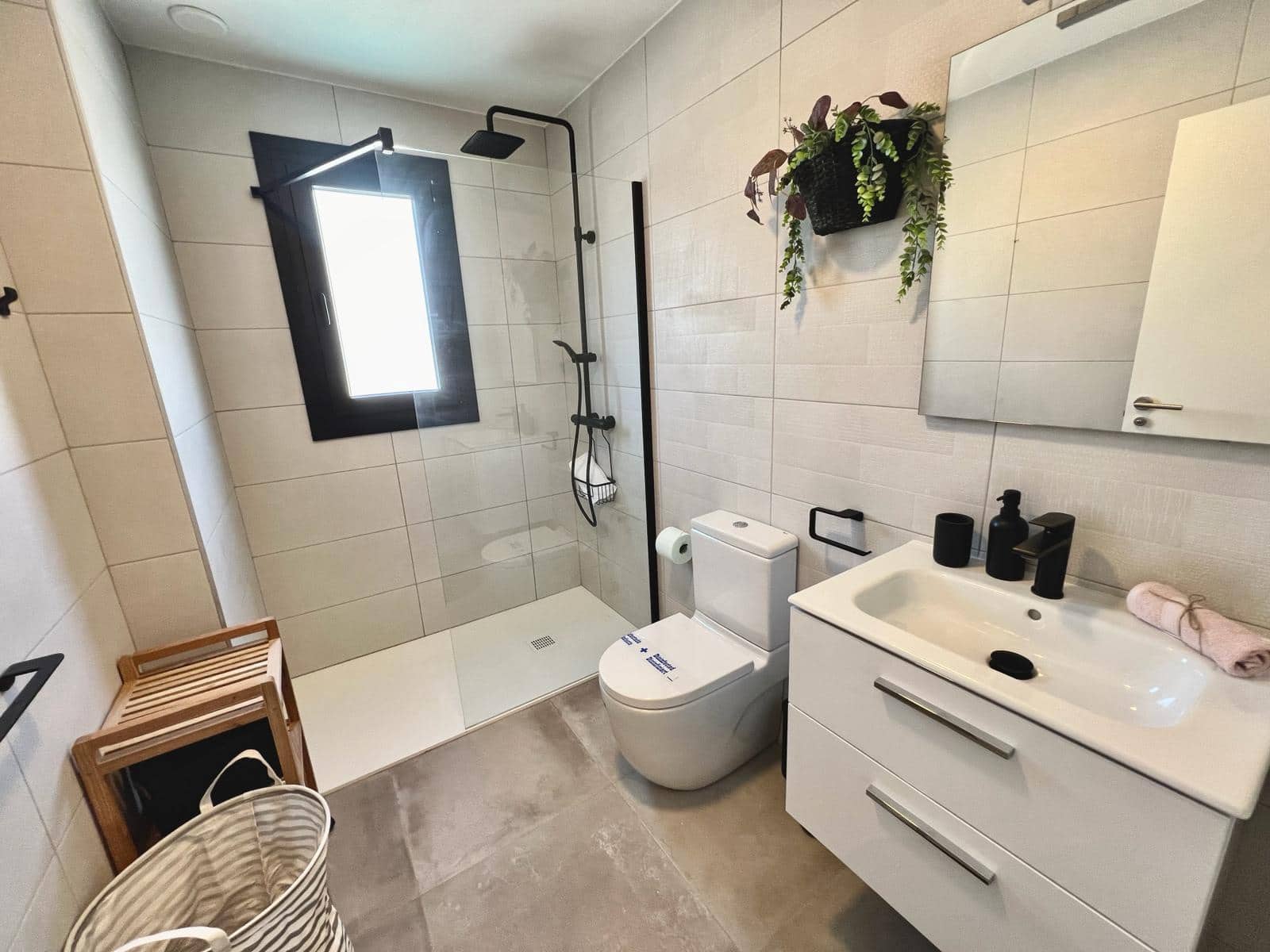 Apartamento de 2 habitaciones en Oliva en venta con piscina - 240.000 € (Ref: 8166919)