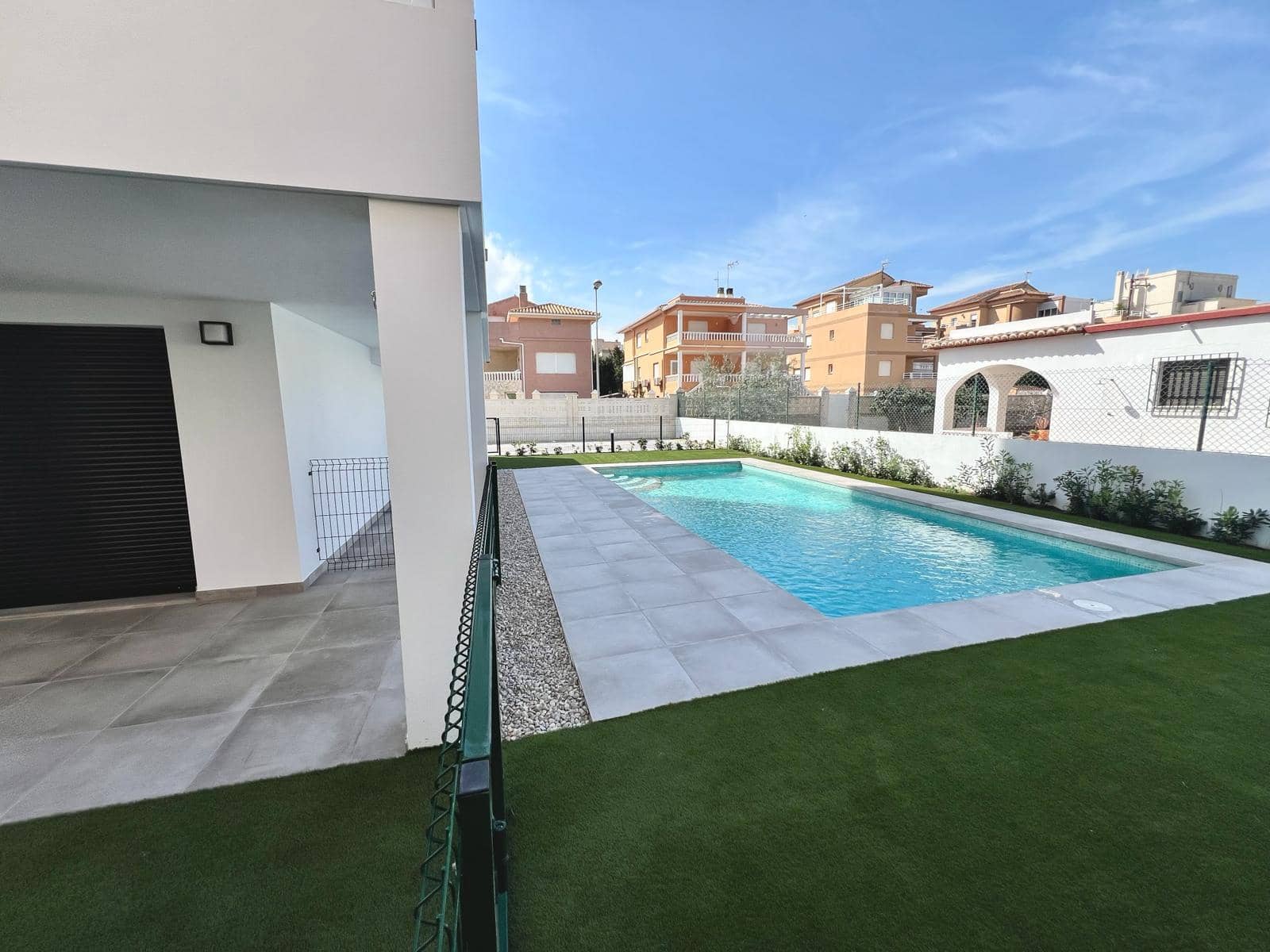 Apartamento de 2 habitaciones en Oliva en venta con piscina - 240.000 € (Ref: 8166919)