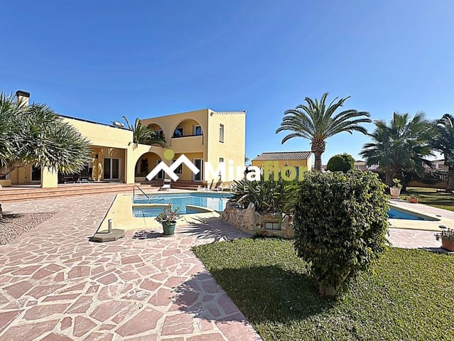 3 sovrum Villa till salu i Els Poblets med pool - 848 000 € (Ref: 8310849)