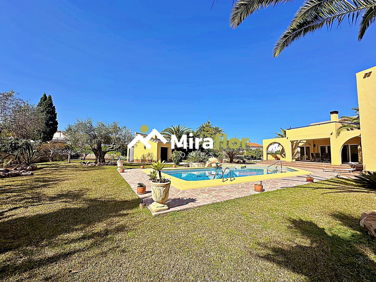 3 makuuhuone Huvila myytävänä paikassa Els Poblets mukana uima-altaan - 848 000 € (Ref: 8310849)