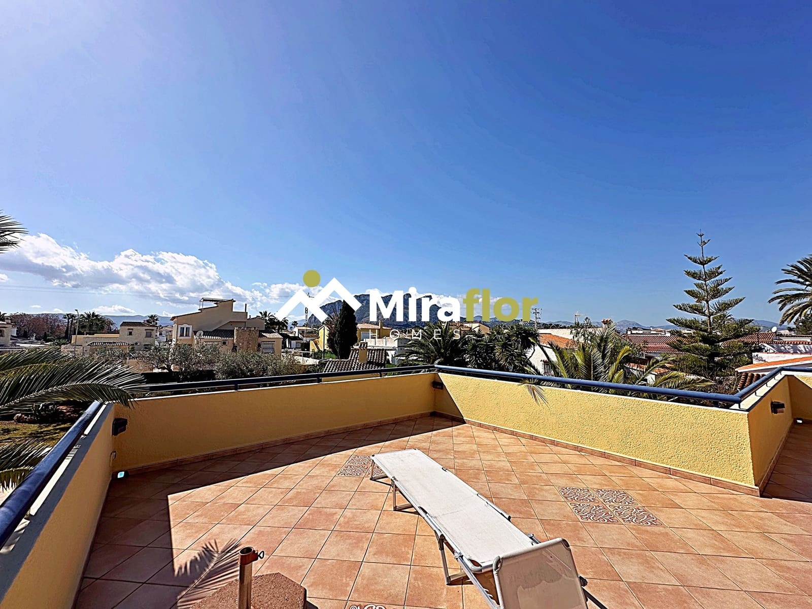 3 makuuhuone Huvila myytävänä paikassa Els Poblets mukana uima-altaan - 848 000 € (Ref: 8310849)