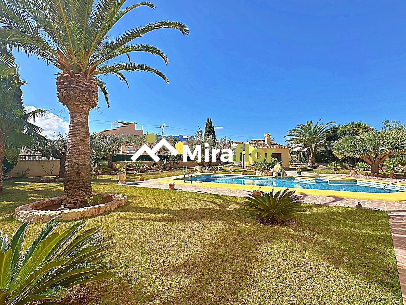 3 makuuhuone Huvila myytävänä paikassa Els Poblets mukana uima-altaan - 848 000 € (Ref: 8310849)