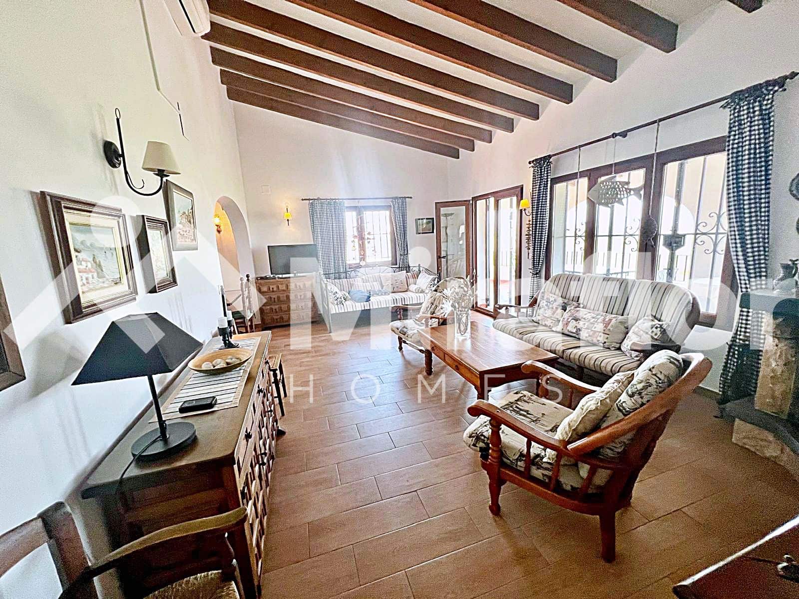 5 Zimmer Villa zu verkaufen in Monte Pego mit Pool - 575.000 € (Ref: 8338068)