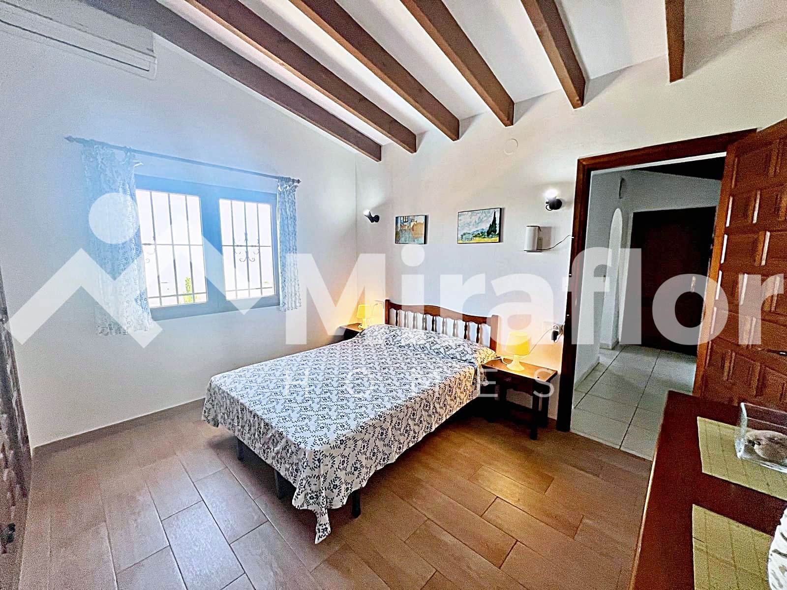 5 Zimmer Villa zu verkaufen in Monte Pego mit Pool - 575.000 € (Ref: 8338068)